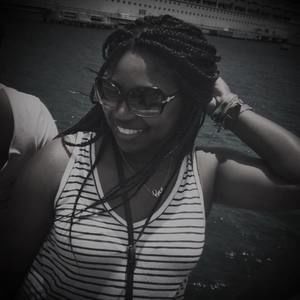 Meet your Posher, Candace